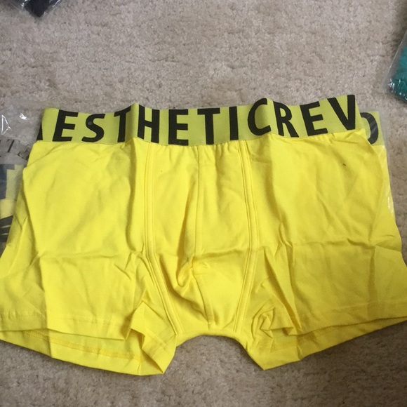 Yellow aesthetic revolution briefs - Picture 2 of 3